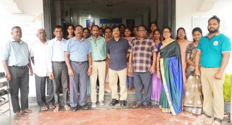 விவேகானந்த சமுதாய அறக்கட்டளையின் நன்கொடையாளர் கல்லூரிக்கு வருகை